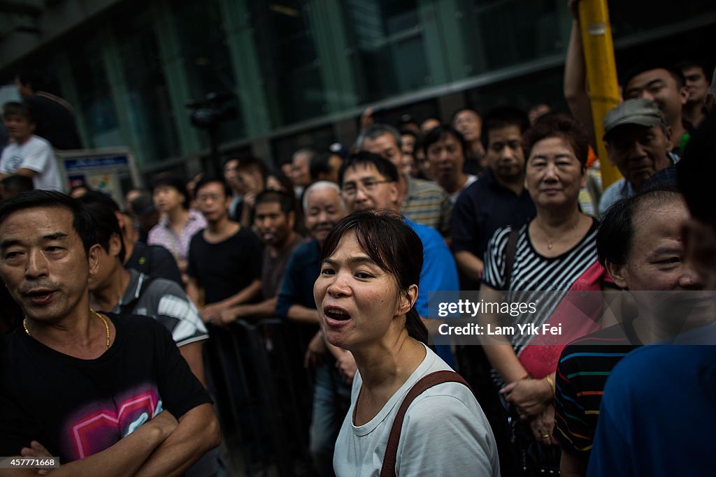 Protestors Dig Their Heels In As Occupy Movement Goes On