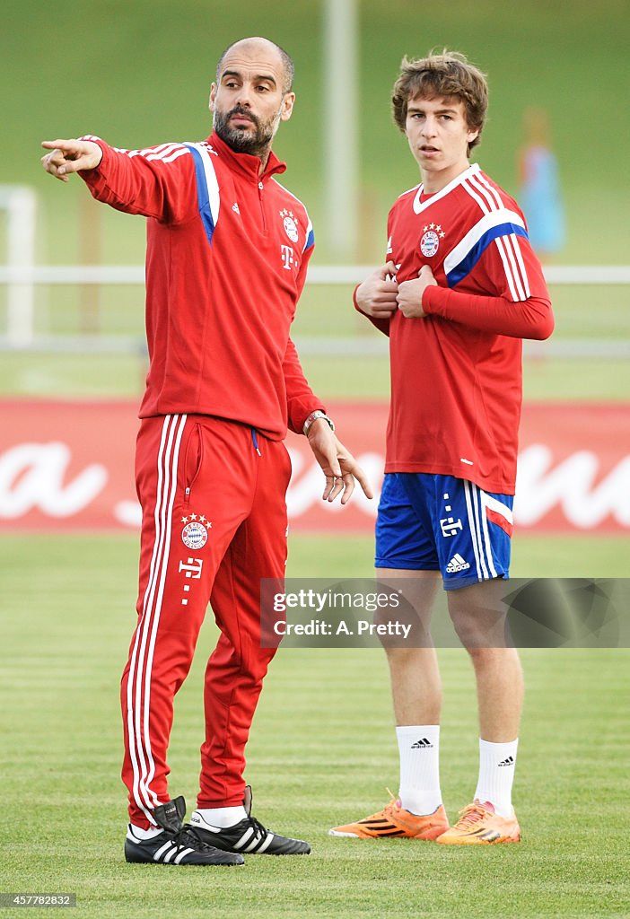 FC Bayern Muenchen - Training Session