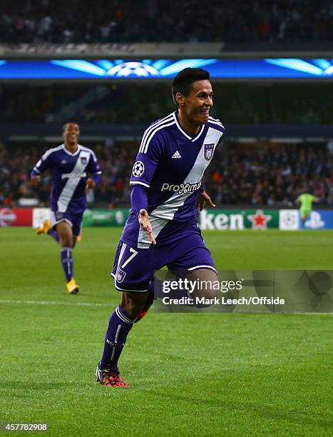Andy Najar of RSC Anderlecht celebrates scoring a goal to make it 1-0 during the UEFA Champions League match between RSC Anderlecht and Arsenal FC at...