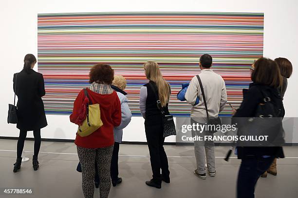 Gerhard Ritcher Person 17 Gerhard Richter Strips And Glass Stock Photos, High-Res Pictures ...