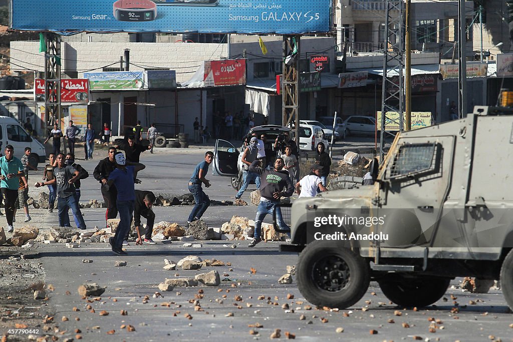 Clashes break out in West Bank during a protest