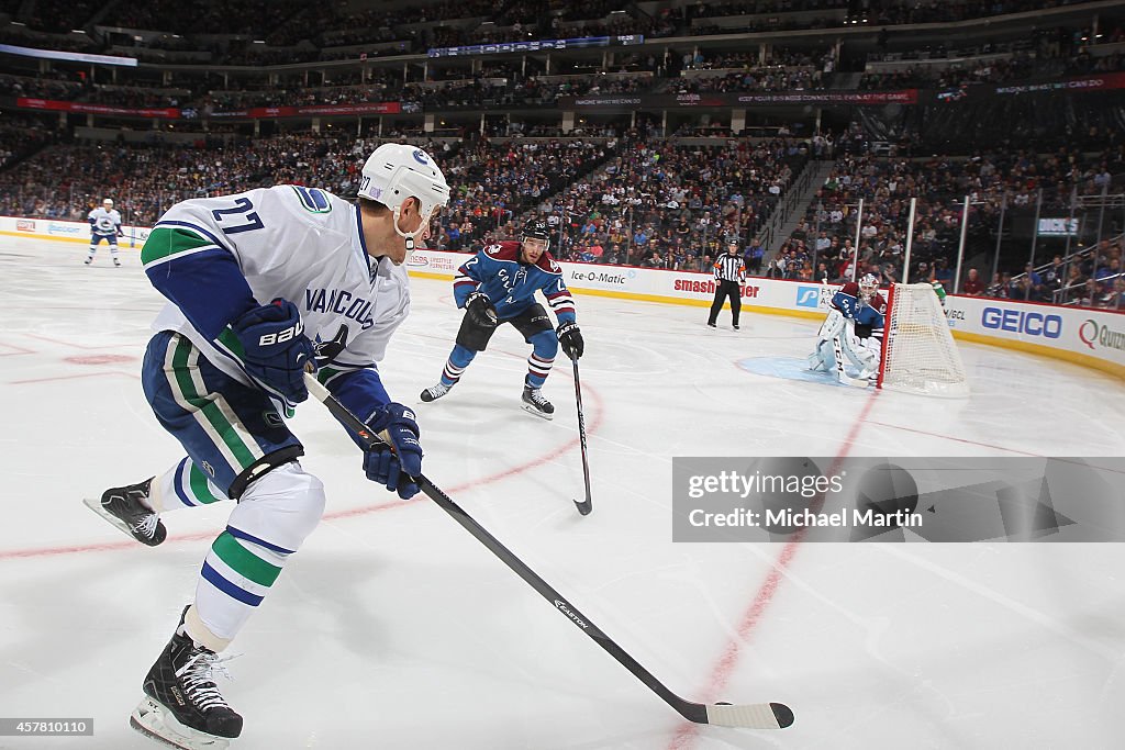 Vancouver Canucks v Colorado Avalanche