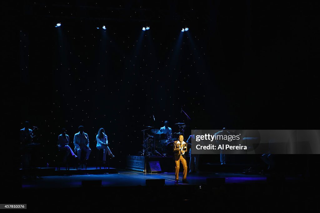 Smokey Robinson In Concert - Morristown, NJ
