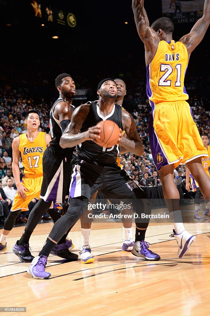 Sacramento Kings v Los Angeles Lakers