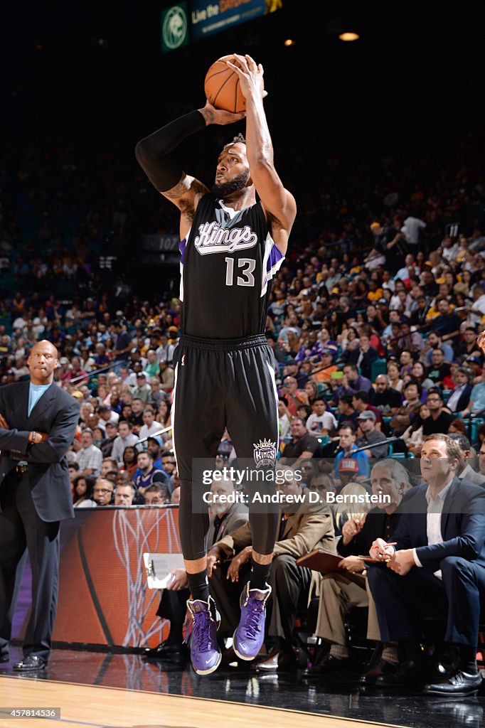 Sacramento Kings v Los Angeles Lakers