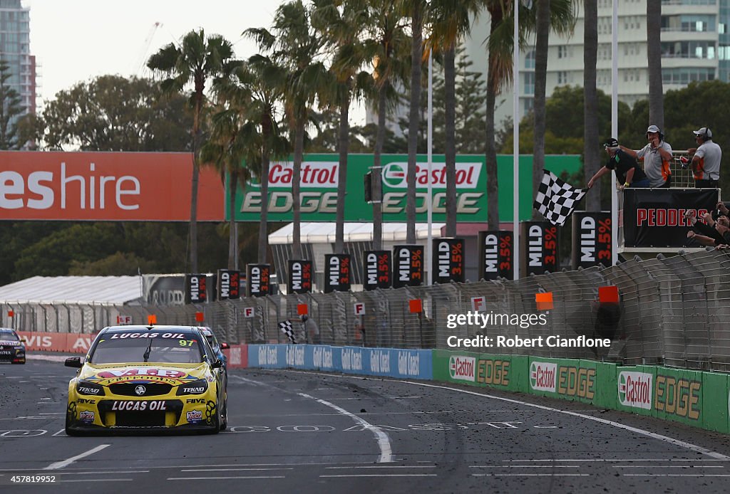 Gold Coast 600 - V8 Supercars: Top Ten Shootout & Race 31