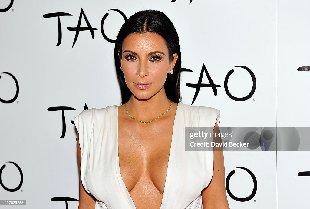 Kim Kardashian Celebrates Her Birthday At Tao Nightclub