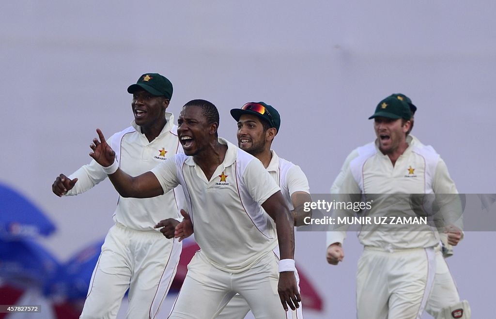 CRICKET-BAN-ZIM