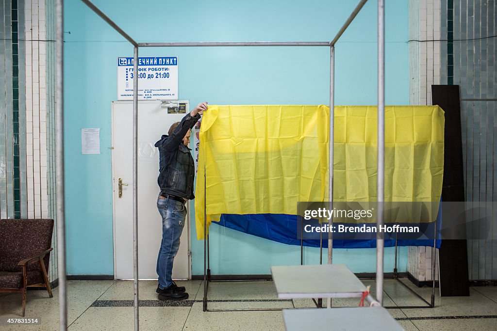 Ukrainians Prepare Go To the Polls In The Latest General Election