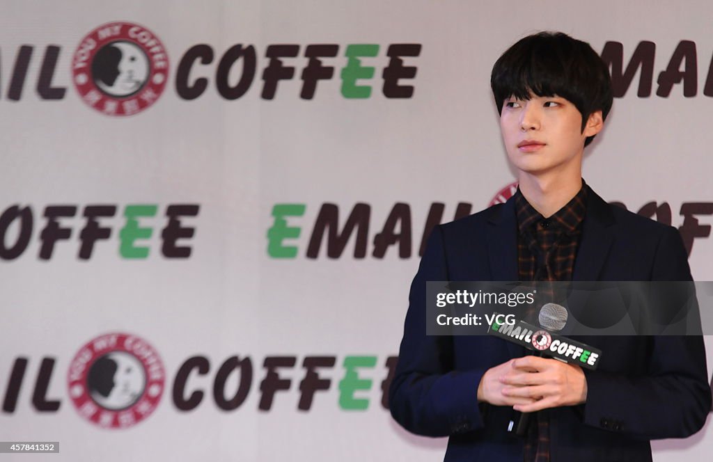 Ahn Jae-hyun Attends Promotional Activity In Shanghai