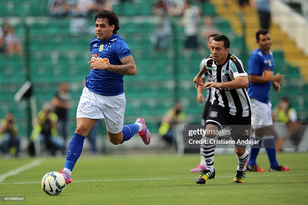Figueirense v Cruzeiro - Brasileirao Series A 2014
