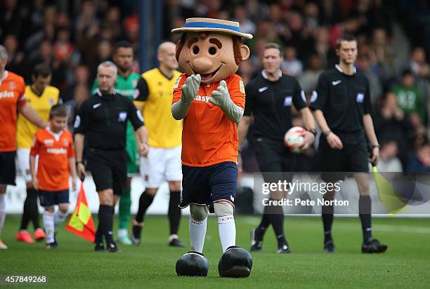 Luton Town mascot Happy Harry leads the teams out prior to the Sky Bet League Two match between Luton Town and Northampton Town at Kenilworth Road on...