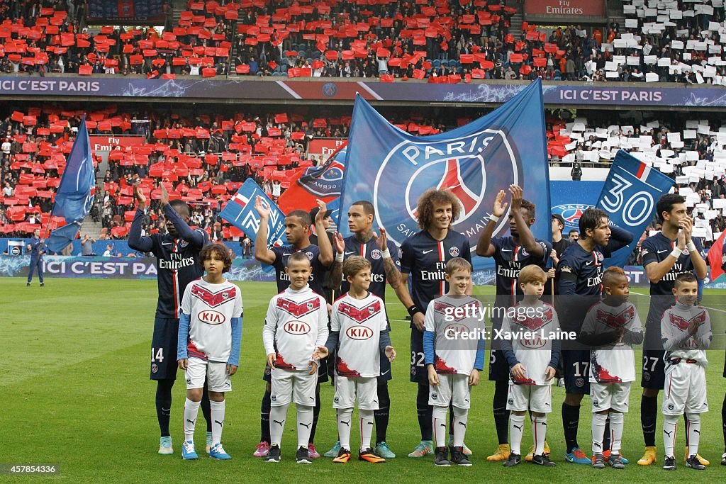 Paris Saint-Germain v FC Girondins de Bordeaux - Ligue 1