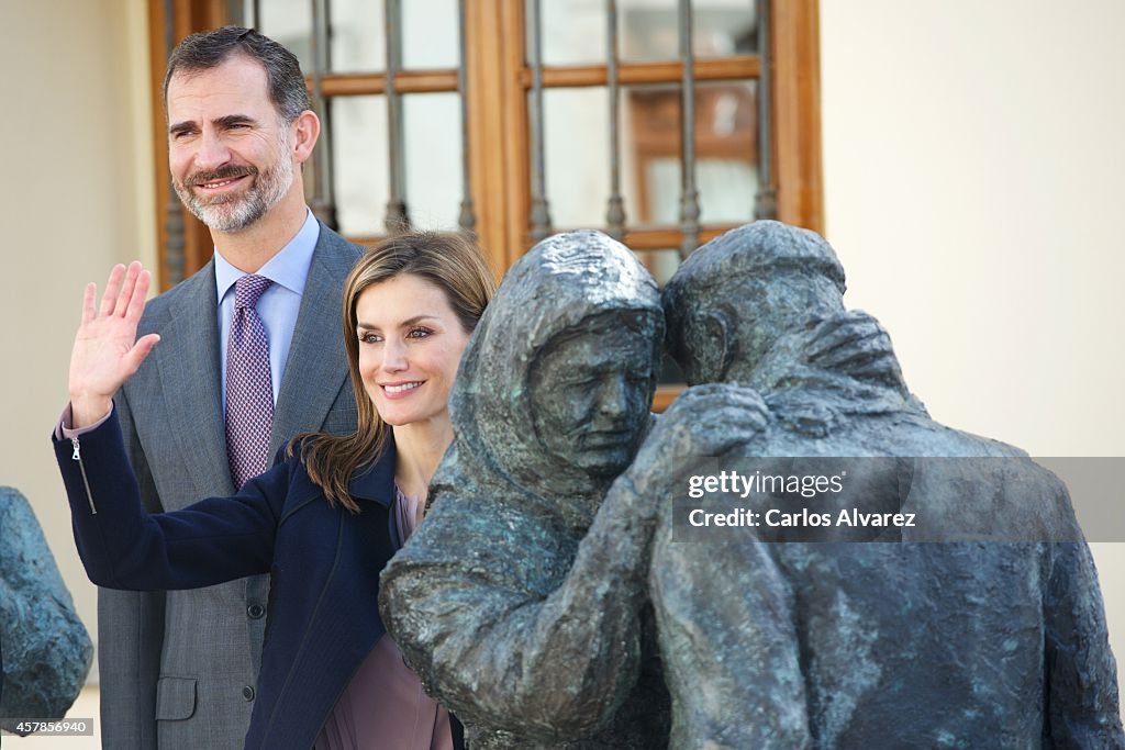 Principes de Asturias Awards 2014 - Spanish Royals Visit Boal