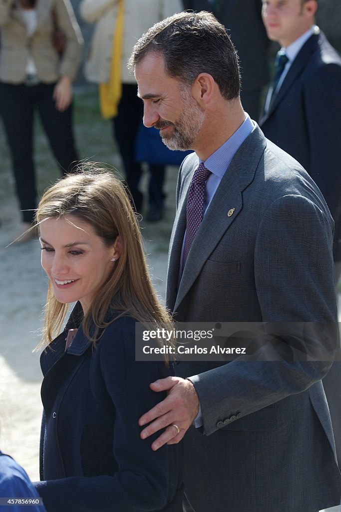 Principes de Asturias Awards 2014 - Spanish Royals Visit Boal