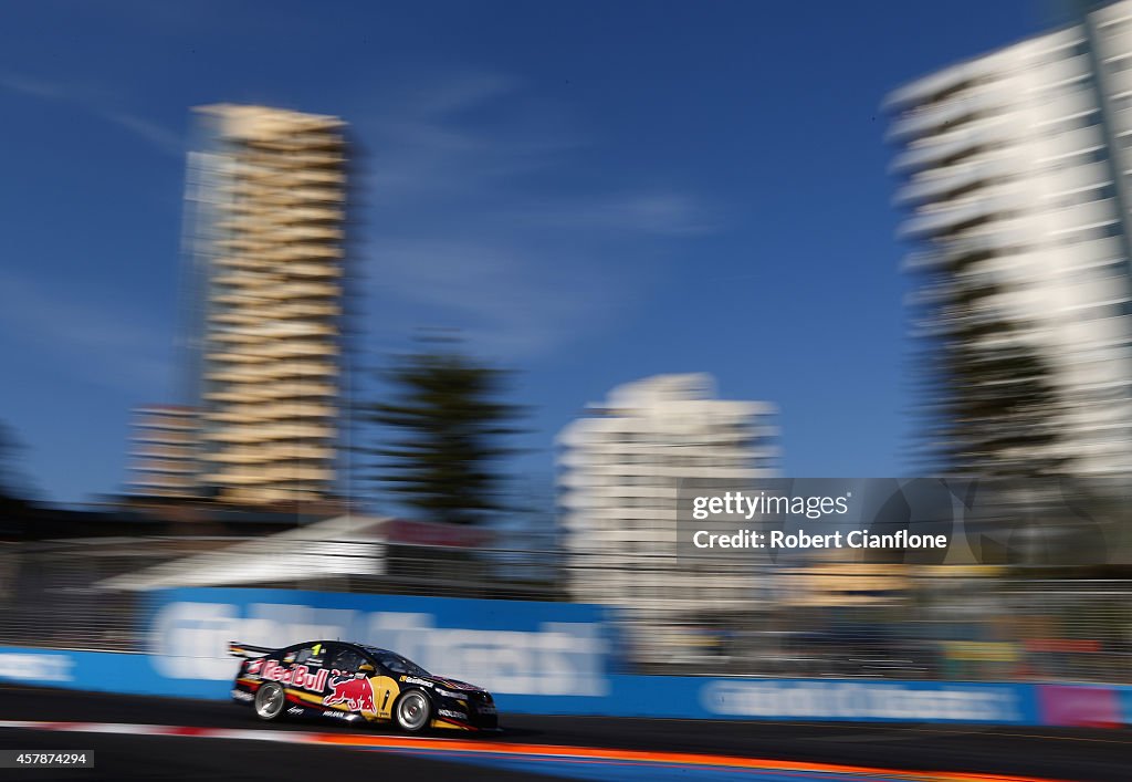 Gold Coast 600 - V8 Supercars: Qualifying & Race 32