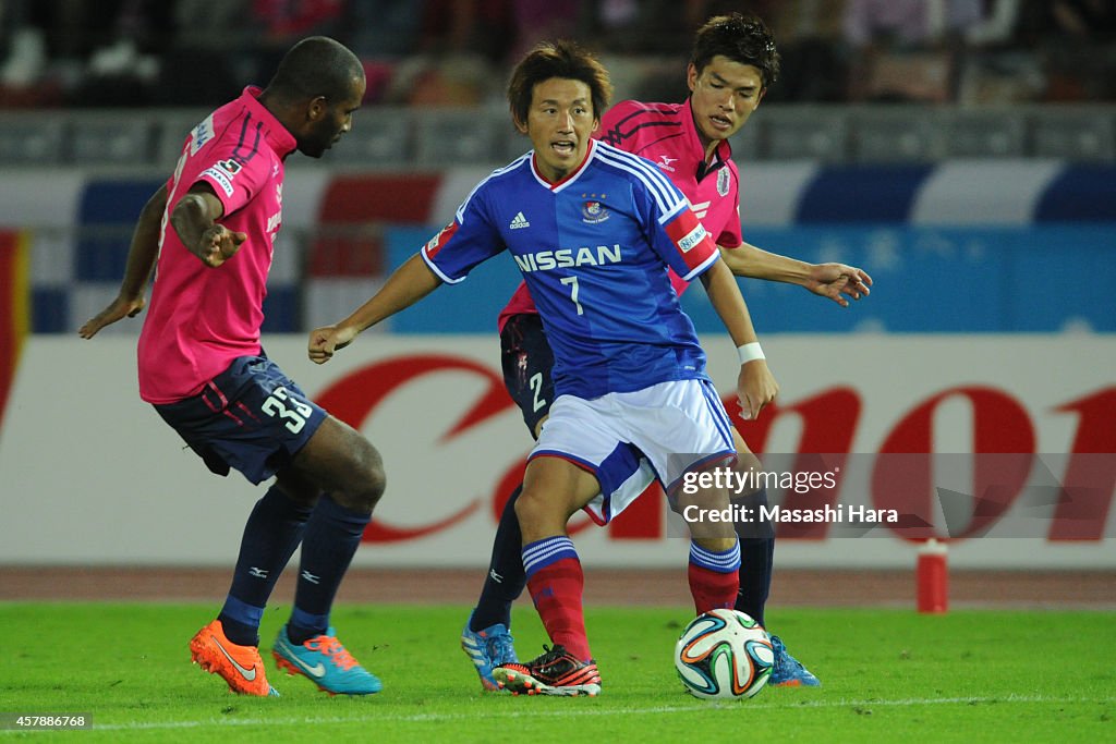 Yokohama F.Marinos v Cerezo Osaka - J.League 2014