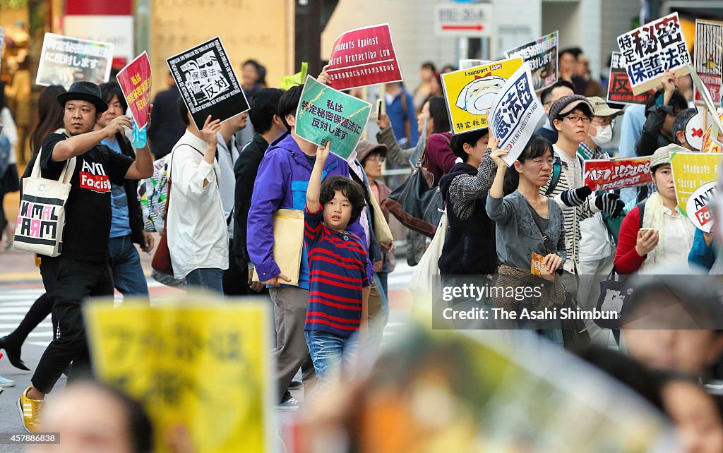 Young Japanese Rally Against Anti State Secrets Protection Law In Shibuya