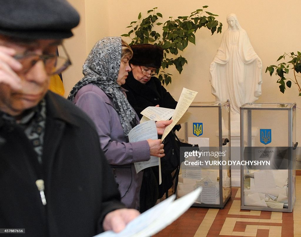 UKRAINE-RUSSIA-CRISIS-POLITICS-VOTE