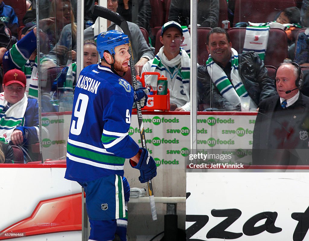 Tampa Bay Lightning v Vancouver Canucks