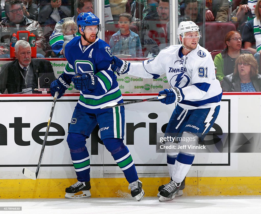 Tampa Bay Lightning v Vancouver Canucks
