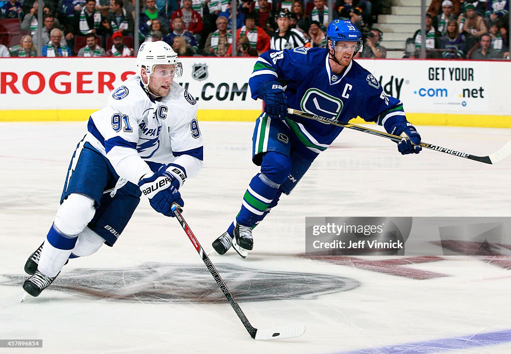 Tampa Bay Lightning v Vancouver Canucks