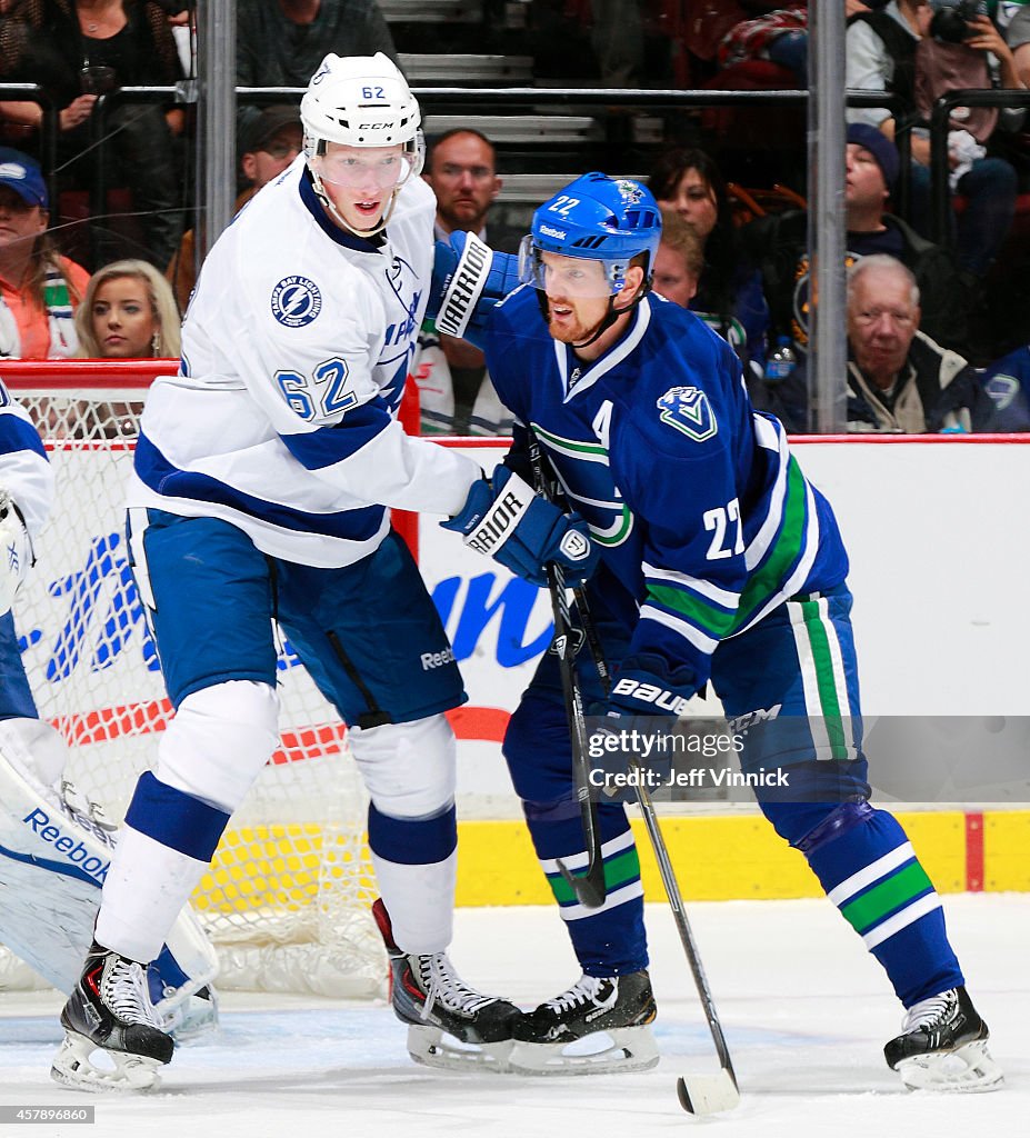 Tampa Bay Lightning v Vancouver Canucks