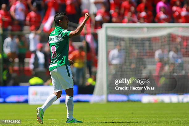 Elias Hernandez of Leon celebrates after scoring the second goal against Toluca during a match between Toluca and Leon as part of 14th round Apertura...