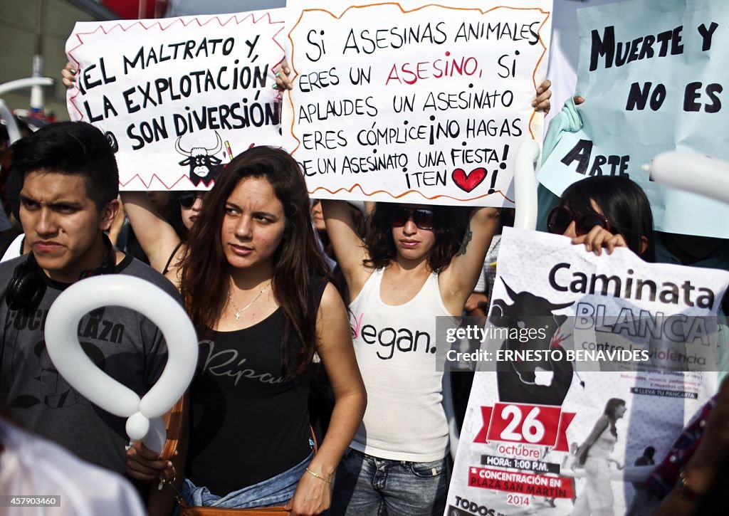 PERU-BULLFIGHTING-PROTEST