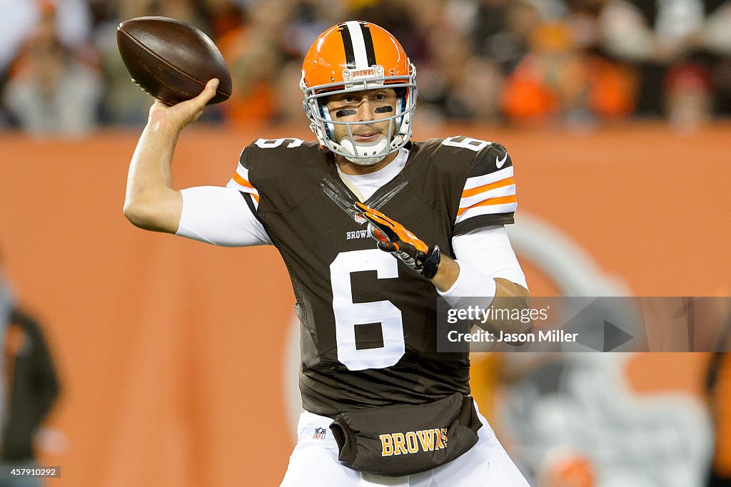 Oakland Raiders v Cleveland Browns