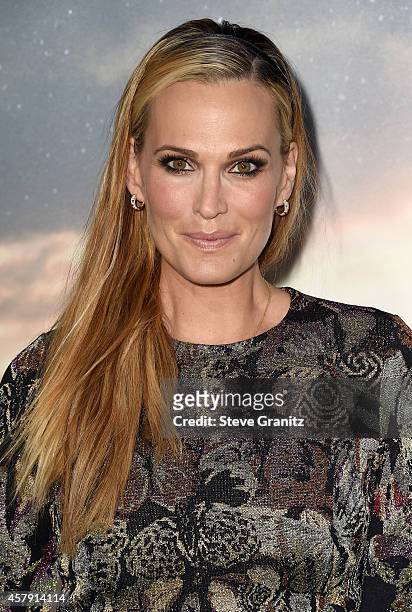 Actress Molly Sims attends the "Interstellar" Los Angeles premiere at TCL Chinese Theatre IMAX on October 26, 2014 in Hollywood, California.