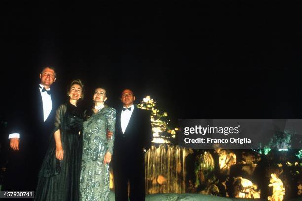 42nd President of the United States Bill Clinton, first lady Hillary Clinton, second wife of the Prime Minster Silvio Berlusconi, Veronica Lario, and...