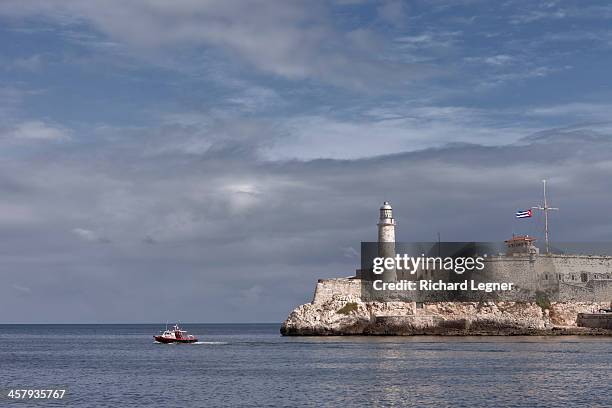 castillo de los tres reyes magos del morro - los tres reyes magos stock-fotos und bilder