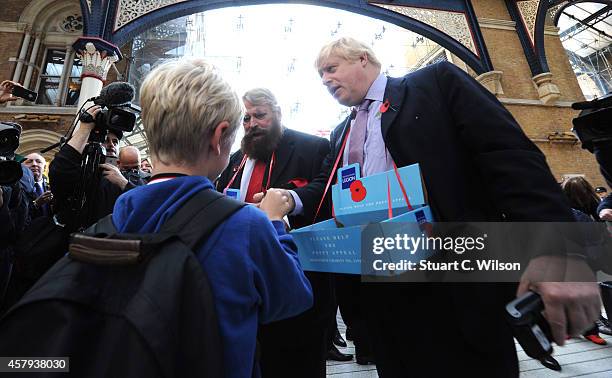 Mayor Of London Boris Johnson and Brian Blessed are proud in launching 'London Poppy Day' at Liverpool Street Station, calling on Londoners to help...