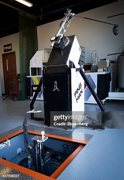 Iron Robot Photos and Premium High Res Pictures - Getty Images