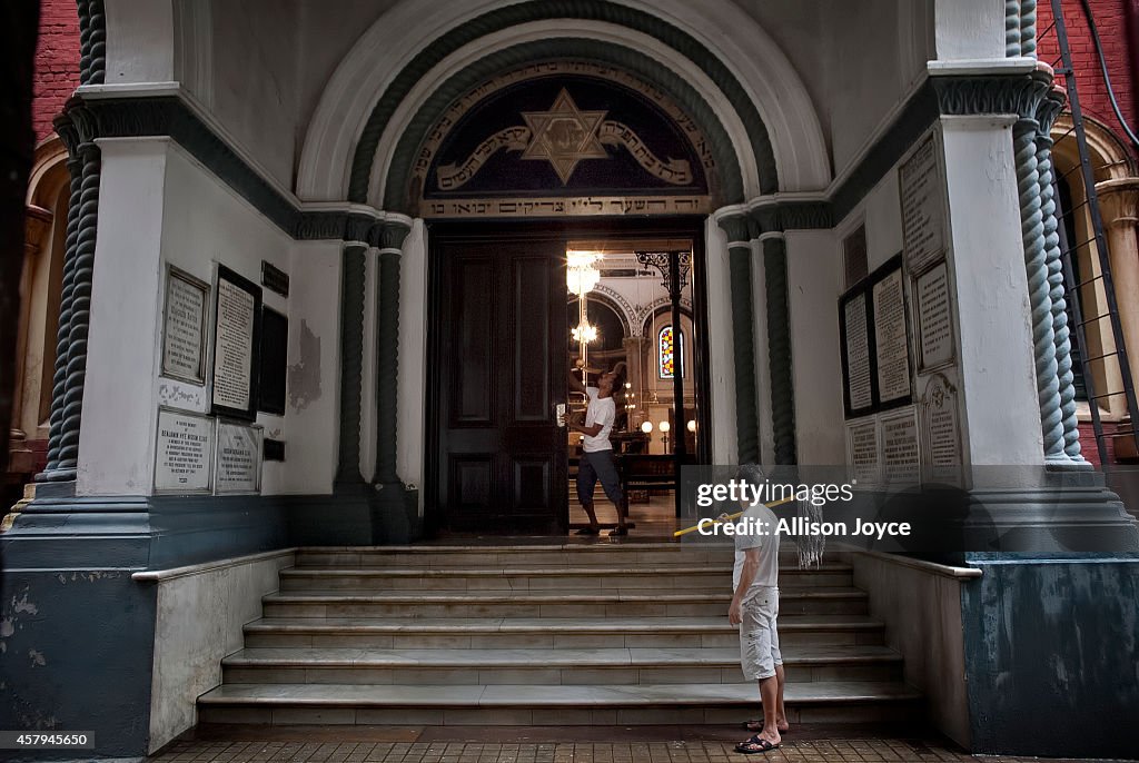 Muslim Families Work As Caretakers Of Kolkata Synagogues