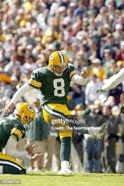 Ryan Longwell of the Green Bay Packers kicks a field goal during a game against the New Orleans Saints on October 9, 2005 at Lambeau Field Stadium in...