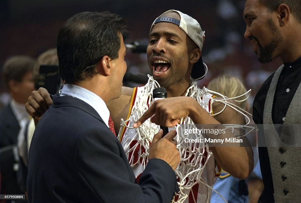 1995 Rockets Final Houston Rockets Kenny Smith victorious during interview after winning ...