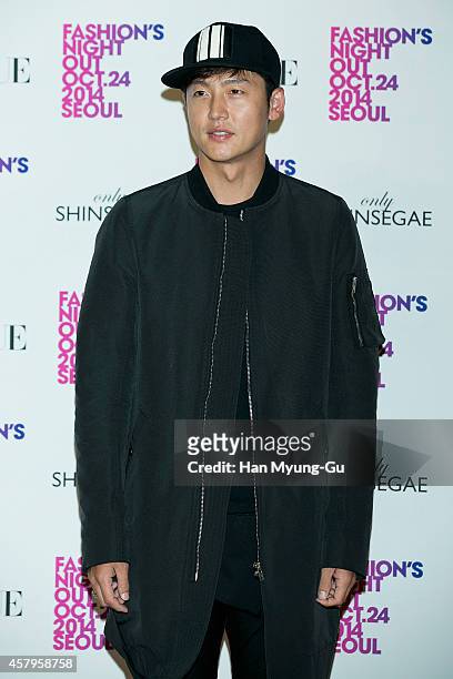 South Korean actor Lee Jung-Jin attends "Vogue Fashion's Night Out" at Shinsegae Department Store on October 24, 2014 in Seoul, South Korea.