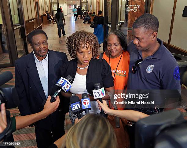 James Rolle Iii Andrew Rolle Photos and Premium High Res Pictures - Getty Images
