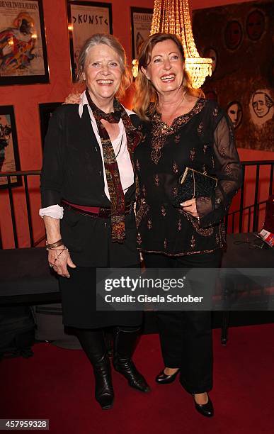 Cordula Trantow, Veronika Faber attend the 'Alle Sieben Wellen' Premiere at Komoedie on October 27, 2014 in Munich, Germany.