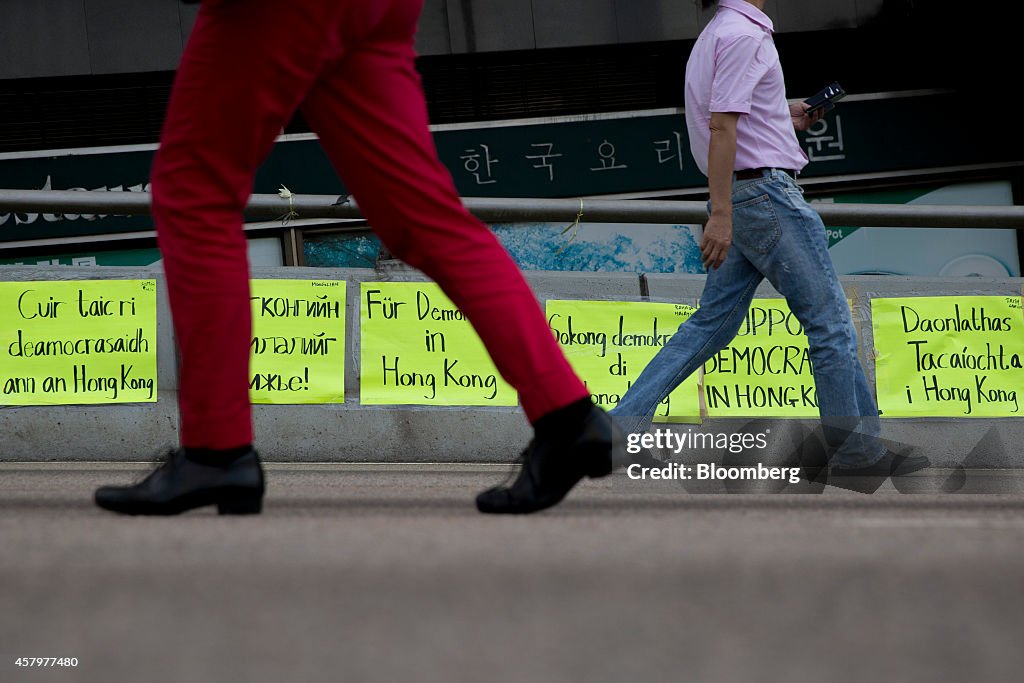 Hong Kong Democracy Protesters Mark One Month As They Face Impasse