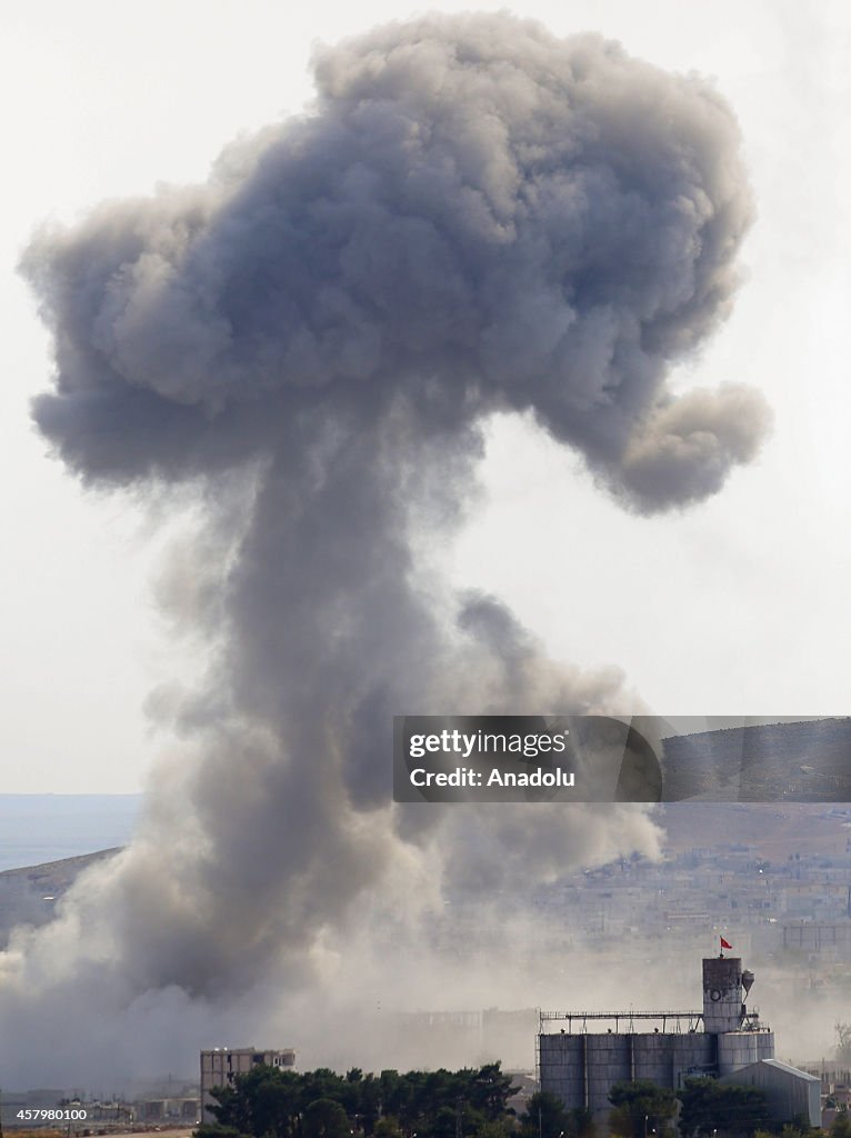 US-led coalition forces hit ISIL targets in Kobani