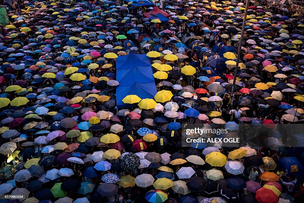 HONG KONG-CHINA-POLITICS-DEMOCRACY