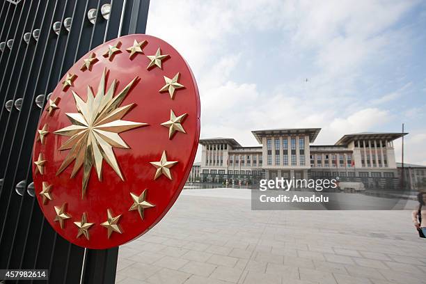 Turkish Presidential Seal of Turkey's new Presidential Palace, built inside Ataturk Forest Farm and going to be used for Turkey's 91st Republic Day...