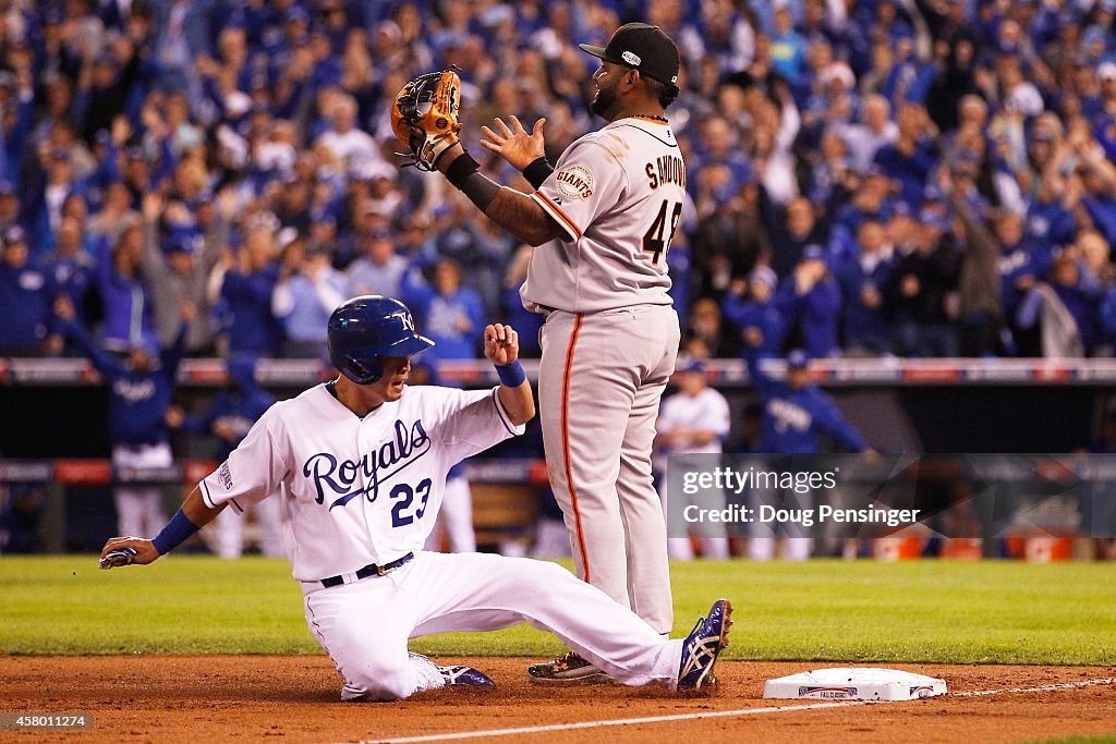 World Series - San Francisco Giants v Kansas City Royals - Game Six