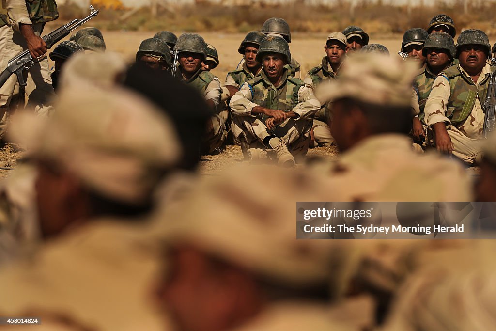 Army Recruits In Taji, Iraq