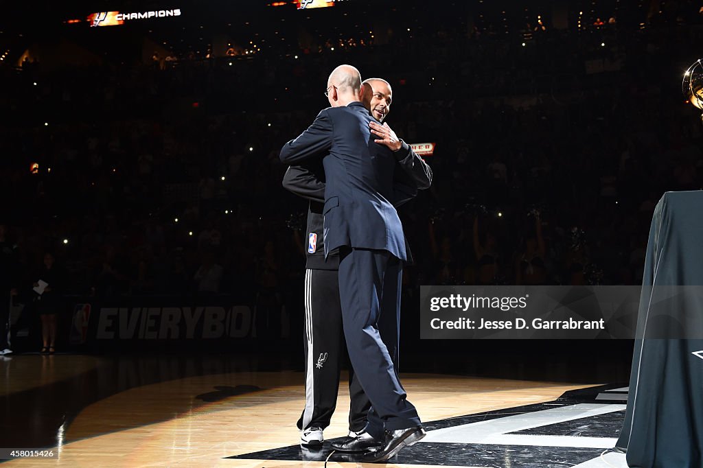 SAN ANTONIO SPURS V DALLAS MAVERICKS