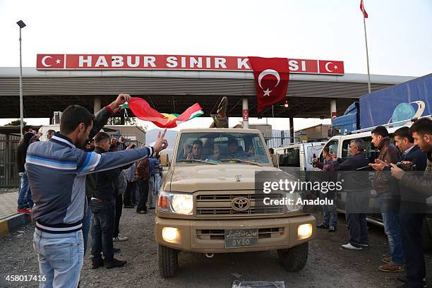 Habur Border Photos And Premium High Res Pictures Getty Images habur-border-photos-and-premium-high-res-pictures-getty-images