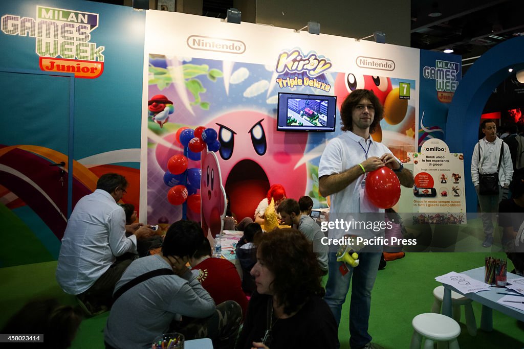 The computer game enthusiasts gather in "Milan Games Week"...